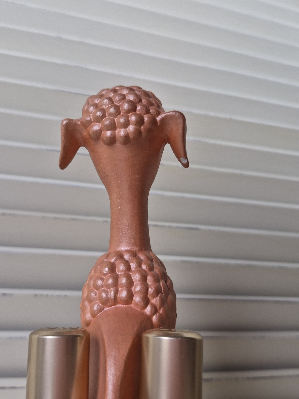 Vintage MCM Kitsch Coral Pink Poodle Lipstick Holder - Picture 8 of 8